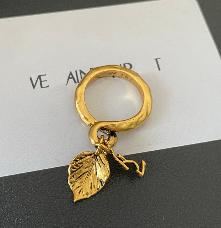 Designer Ring Famous Leaf Berry Letter Pendant Band Rings Classic Gift Vintage Gold Brass Copper Finger Ring Luxury Ring for Womens Wedding Party Je