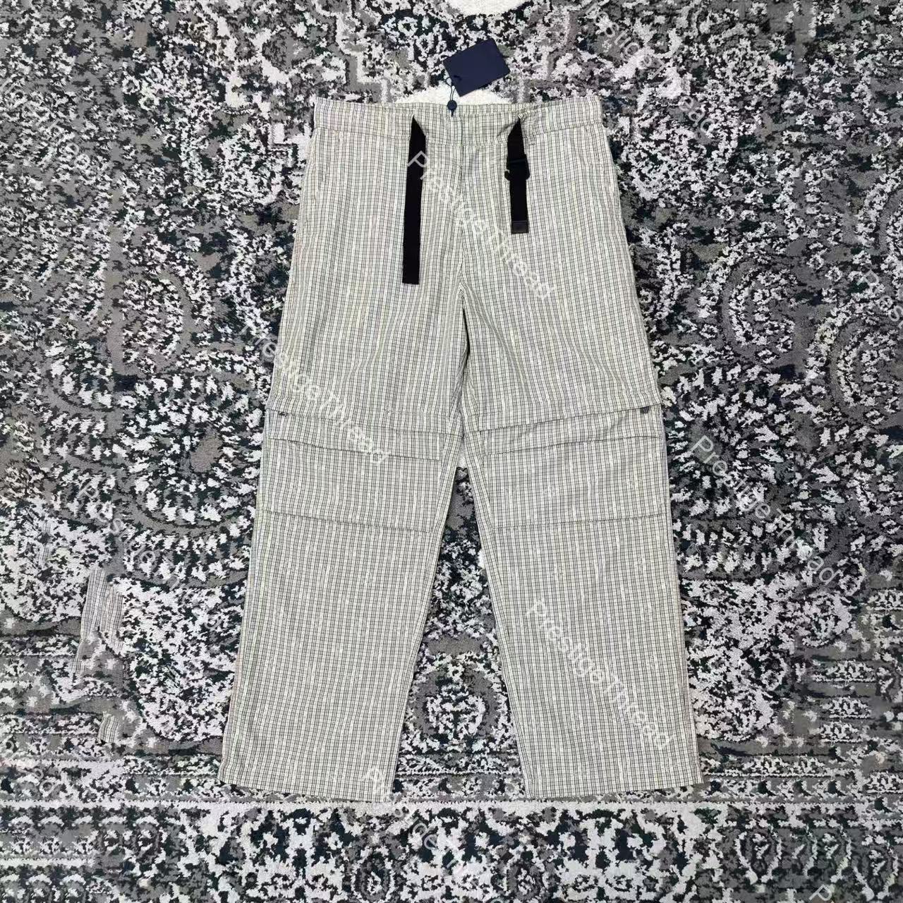 Check Pattern Convertible Long Pants Designer Men's Pants with Full Letter Jacquard, Wrinkle-Resistant, Zipper Detachable