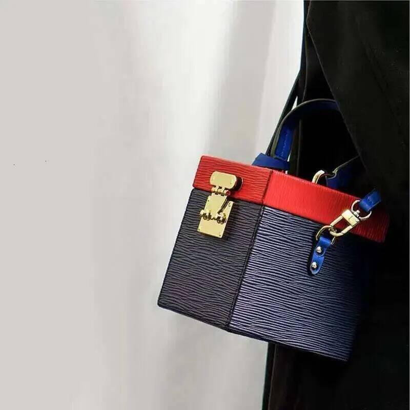 Luxury designer retro colorful hard leather leather shoulder women lock box fashion small box messenger bag 19 62