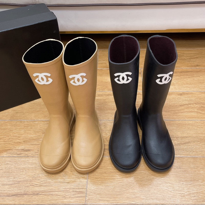 AAAAA Designer Women Rain Boots Two tone Round Head High Barrel Rubber Waterproof Boots Cruise Series Daily Outdoor Waterproof Long Barrel Rain Boot