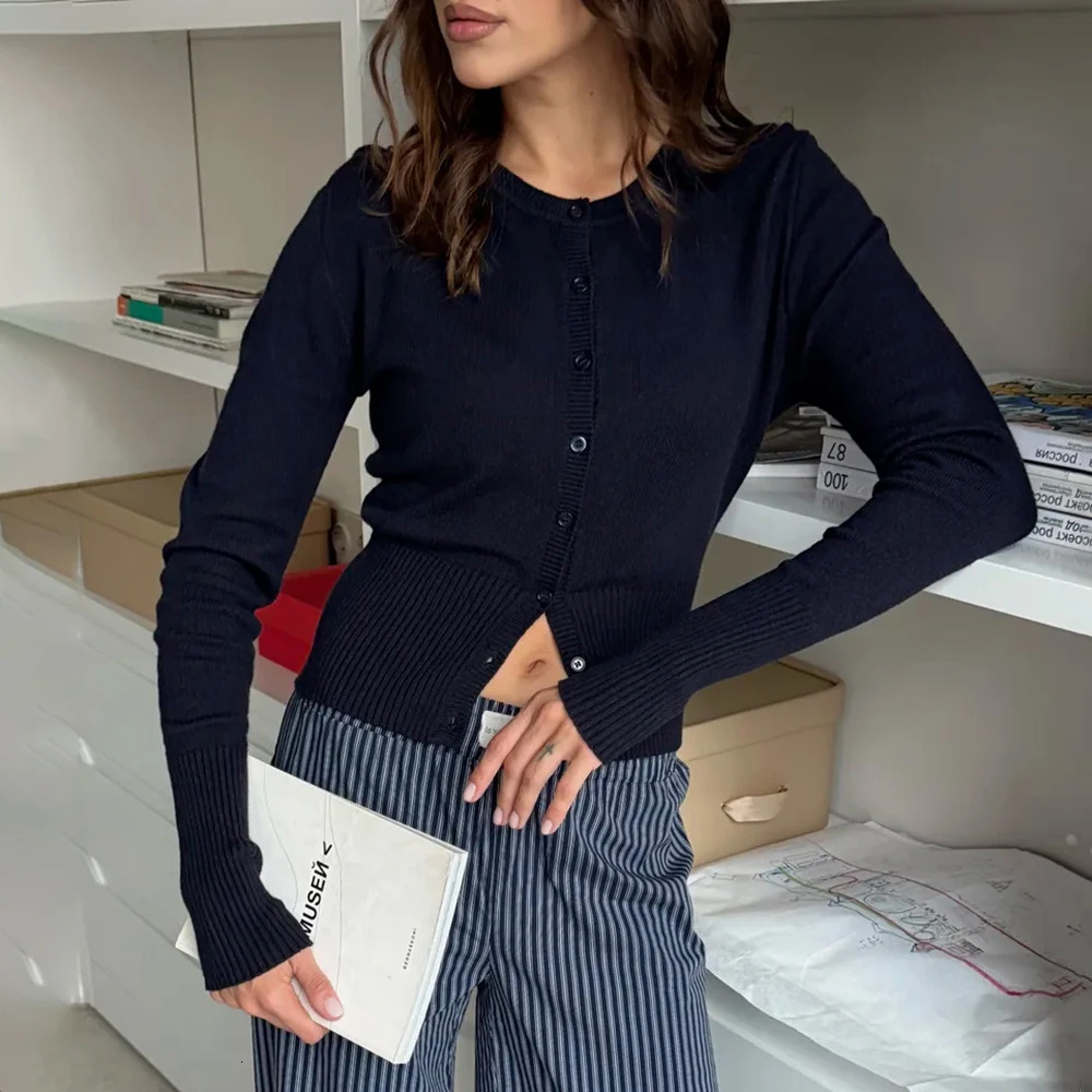 Tuularose Autumn Fashion Knitwear Cardigan Top Female Ribbed Patchwork Slim Casual Cropped Inner Women Knit Outwear 260929