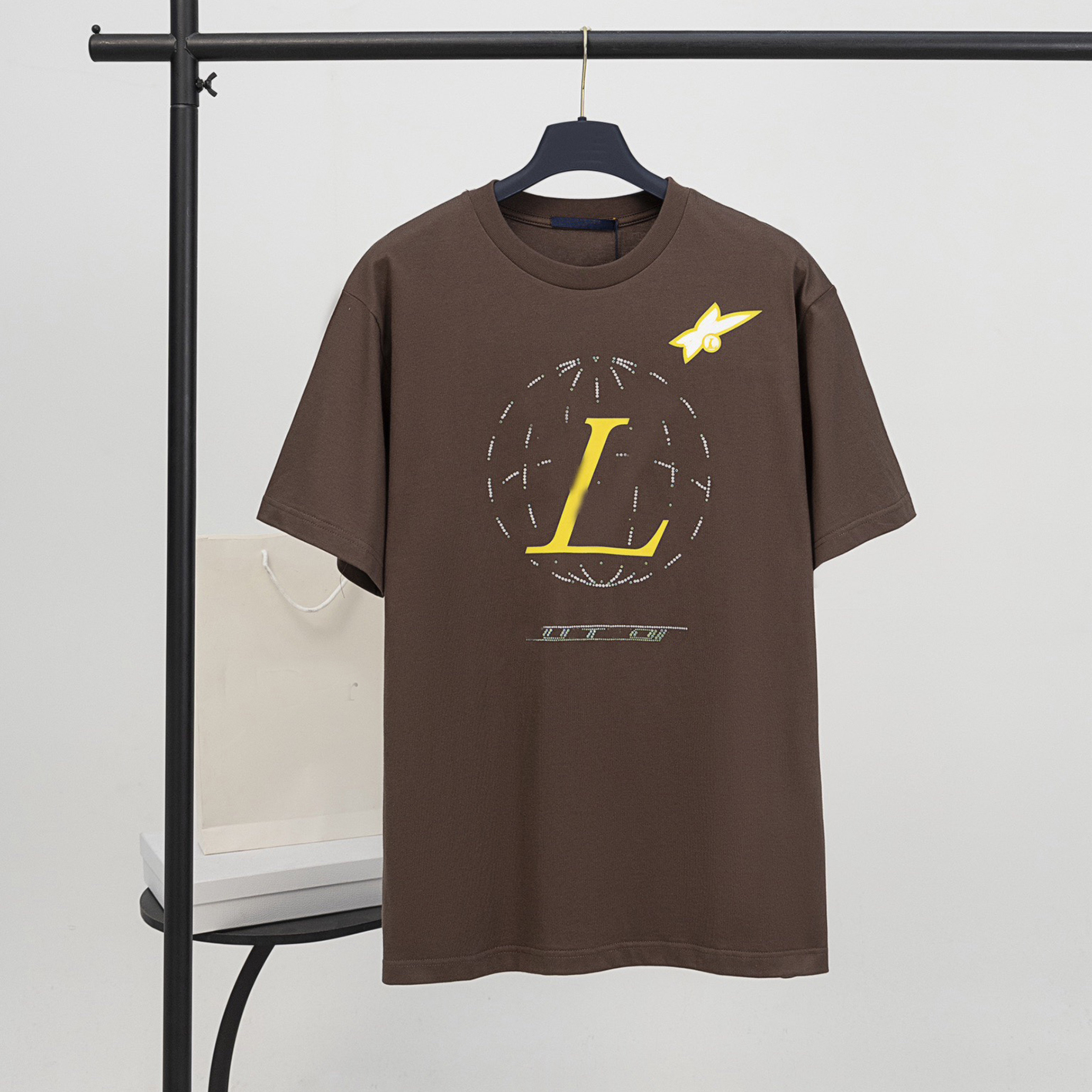 Designer brand clothing, high-quality men's T-shirts and polo shirts, men's T-shirts with rhinestones, earth routes, rhinestones, print