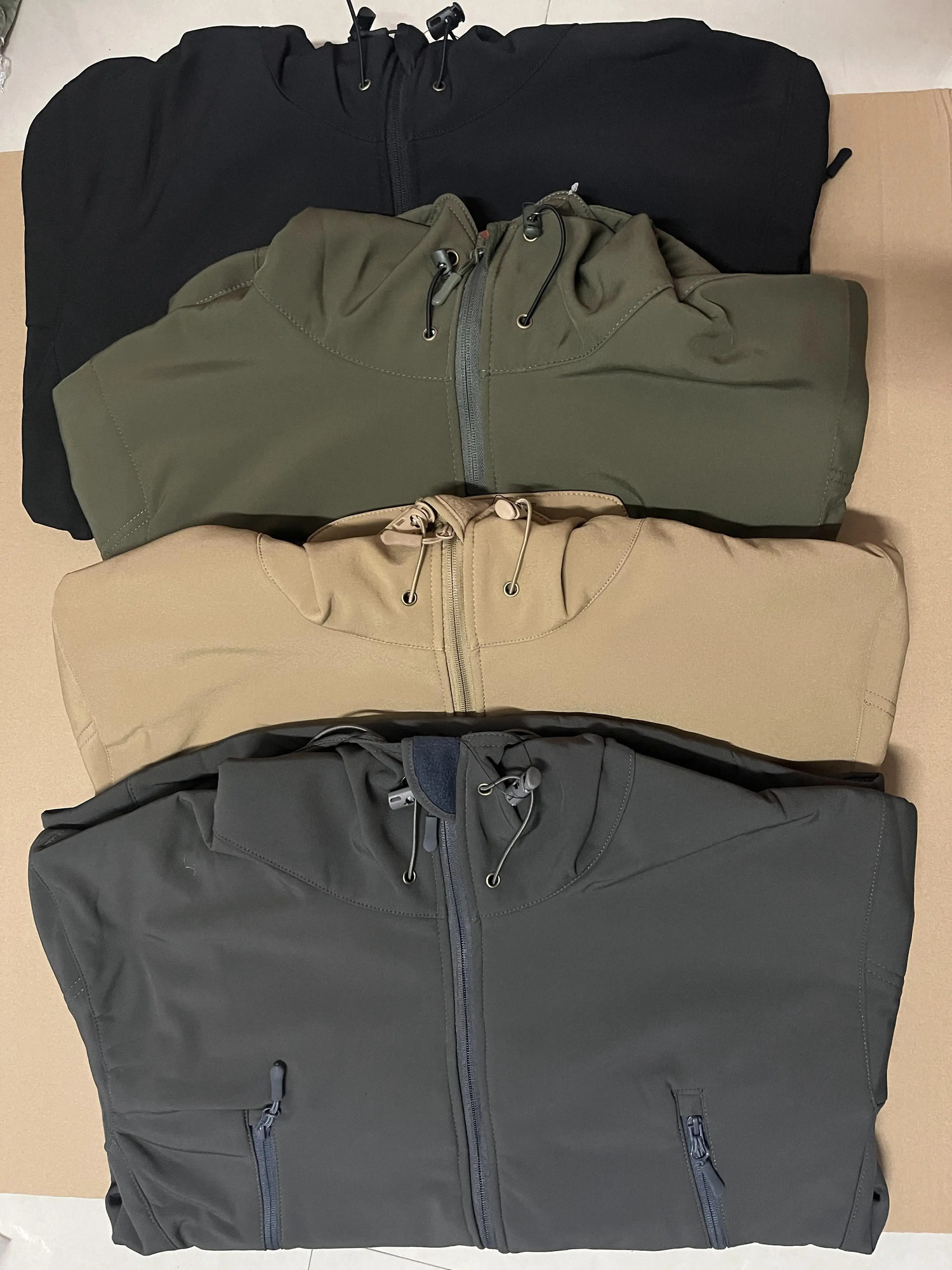 Mens Autumn Winter SoftShell Fleece Jackets Male Hood Windproof Coat Fishing Hiking Camping Climbing Skiing Warm Pants Trousers 251231 fa
