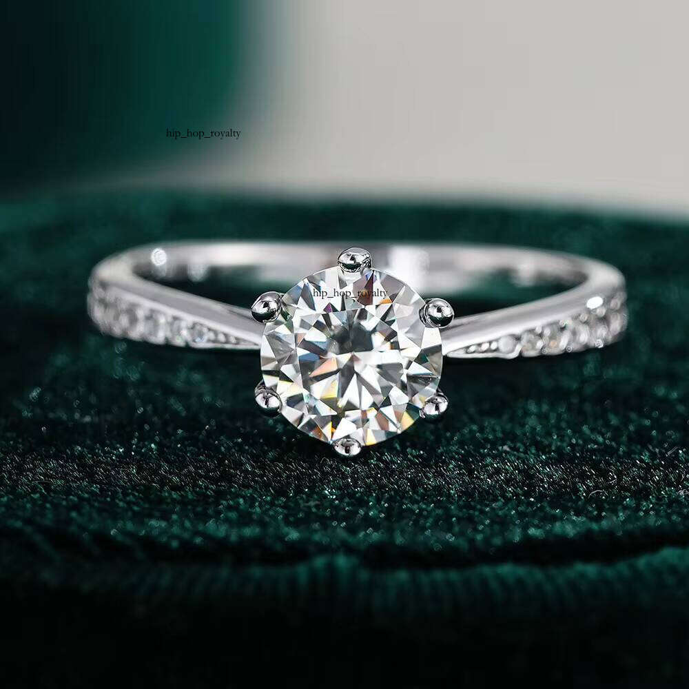 VVS Moissanite Custom Wholesale Promise Marriage Simple Fashion Pure 925 Silver VVS 0.5 1 2 3 CT D Color Carbon Silicon Stone Engagement Ring
