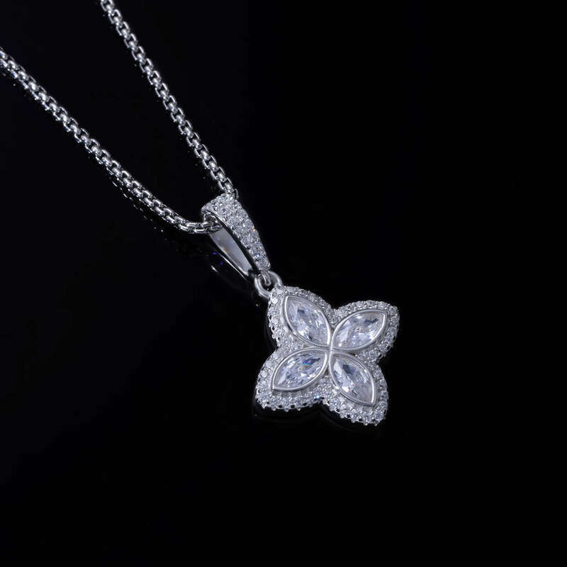 Artistic Jewelry Wholesale Fashion Classic Style Water Drop Shape VVS Moissanite Pure Silver Clover Pendant Gift