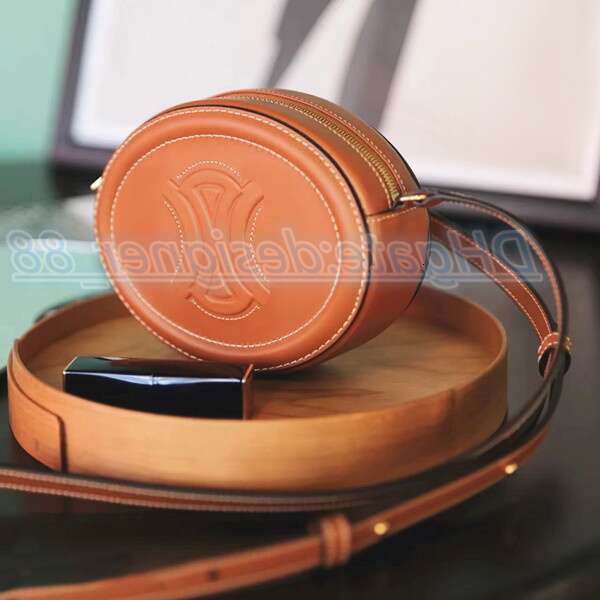 7A quality round bag Luxury Designer Oval Wallet Smooth Calfskin leather women's men pochette handbags catwalk Crossbody mini clutch shoulde
