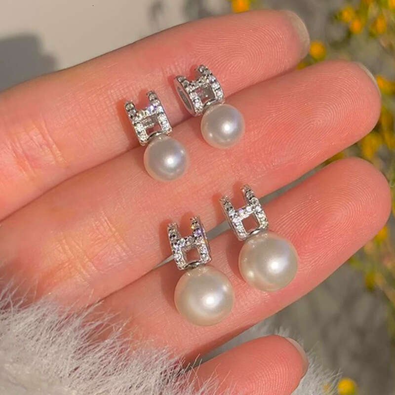 Boucles d'oreilles à la mode pour femmes, Style français lettre H, luxe élégant, Imitation de perles, boucles d'oreilles géométriques creuses, bi