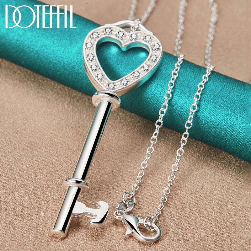 DOTEFFIL 925 Sterling Silver AAA Zircon Heart Key Pendant Necklace 18-30 Inch Chain For Woman Fashion Wedding Engagement Jewelry 53cda