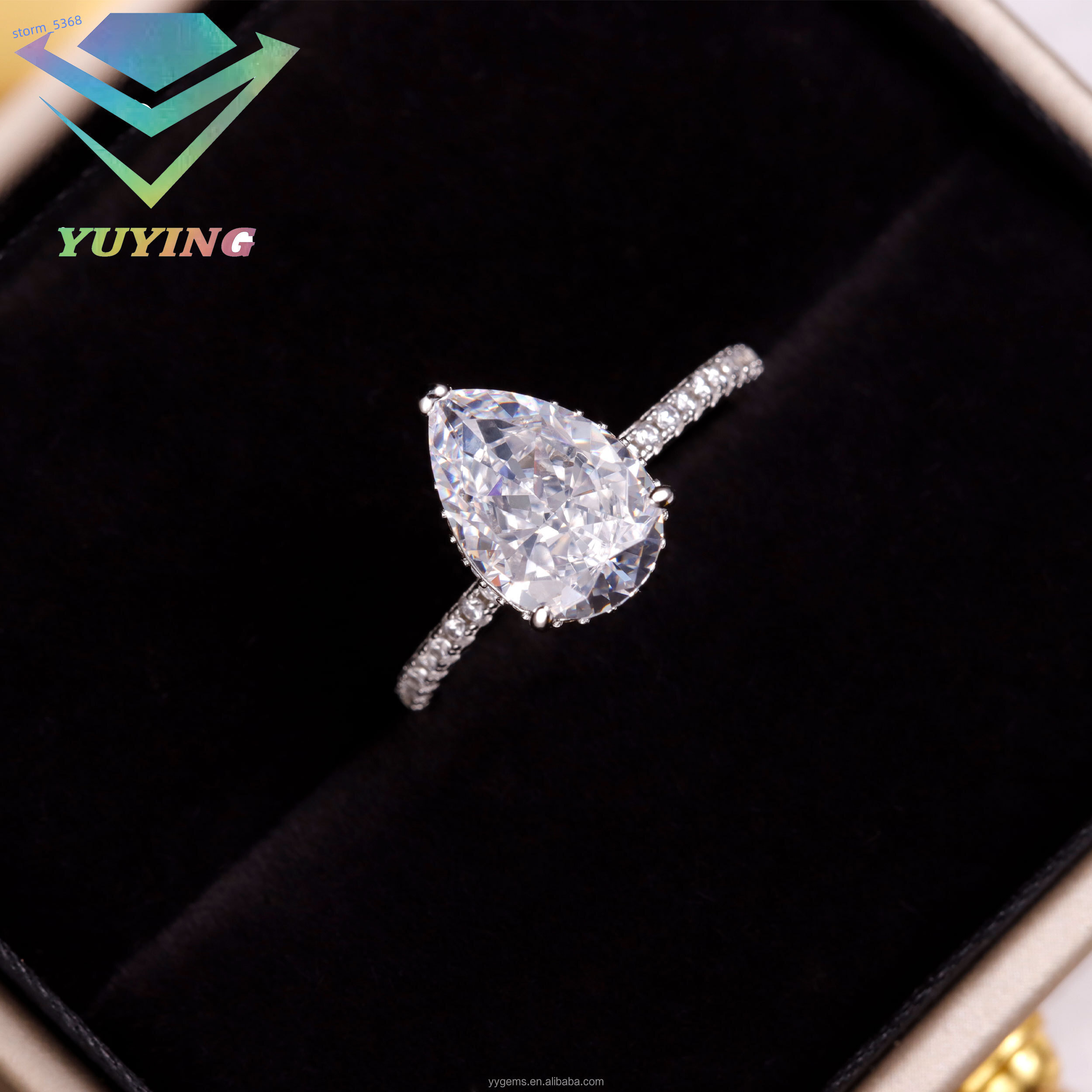 Classic Style Engagement Ring for Women Custom 18k Solid Gold 2CT Pear Moissanite Ring Diamond Wedding Ring Fine Jewelry