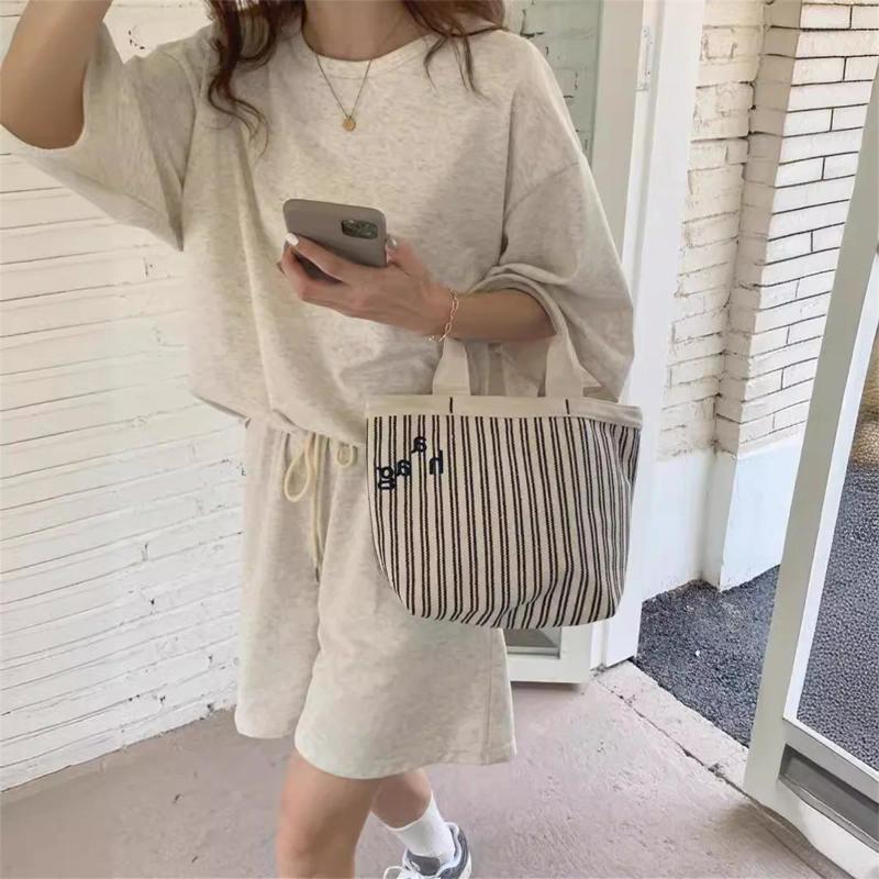Women's Tracksuits Women Casual Solid 2 Piece Set O Neck Loose Short Sleeve Top Drawstring Elastic Waist Shorts Lady Korean Simple Pants