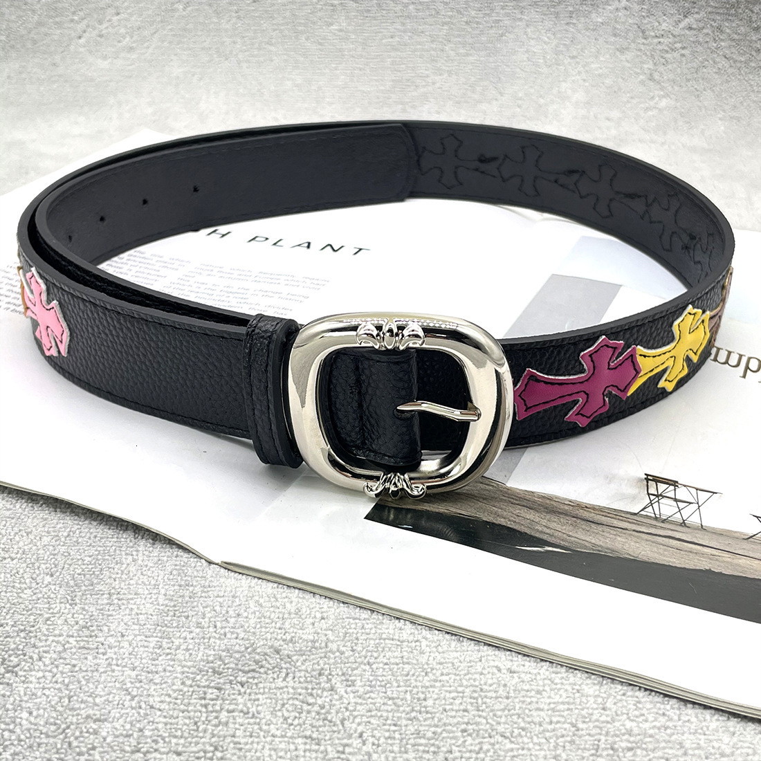 Famous Designer Belts Men Women Chrome Sword Cross Roller Hollow Vine Belt Man Lady Fashion Dress Jeans Pants Belt Waistband