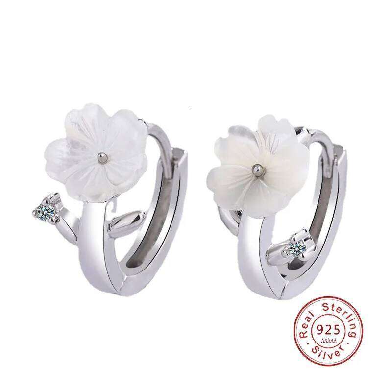 Cute Baby Princess 925 Silver Needle Shell Petal Small Hoop For Girl Child Wome Beautiful Aros Huggies Earring Jewelry a6802