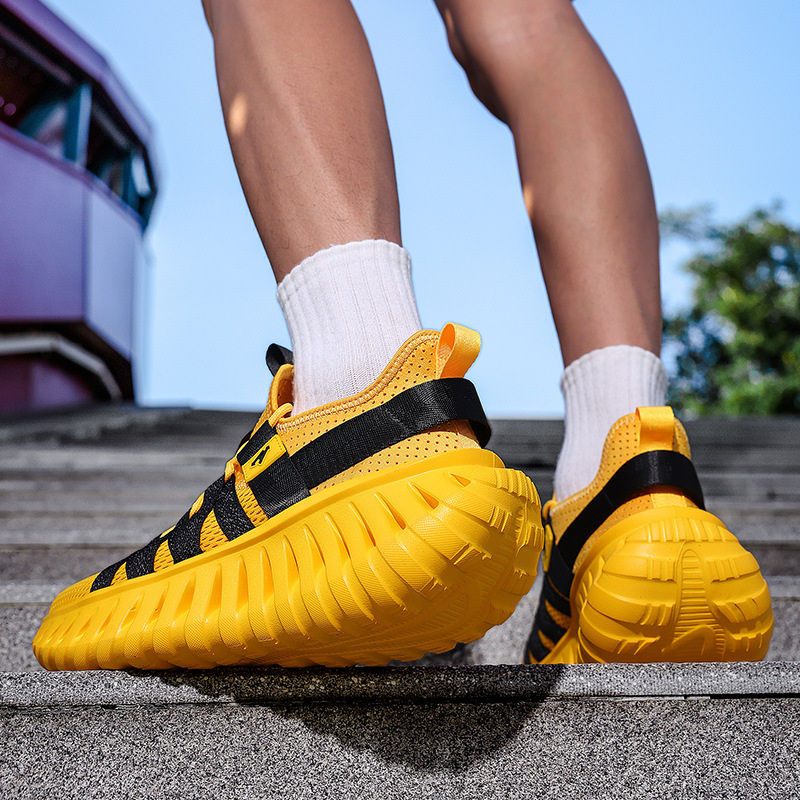 Luxury Brand Designer Shoes NHOT Free Shippinh Men's Knit Mesh Athletic Sneakers All Black With Yellow Accents Cushioned Thick Sole Sports Casu