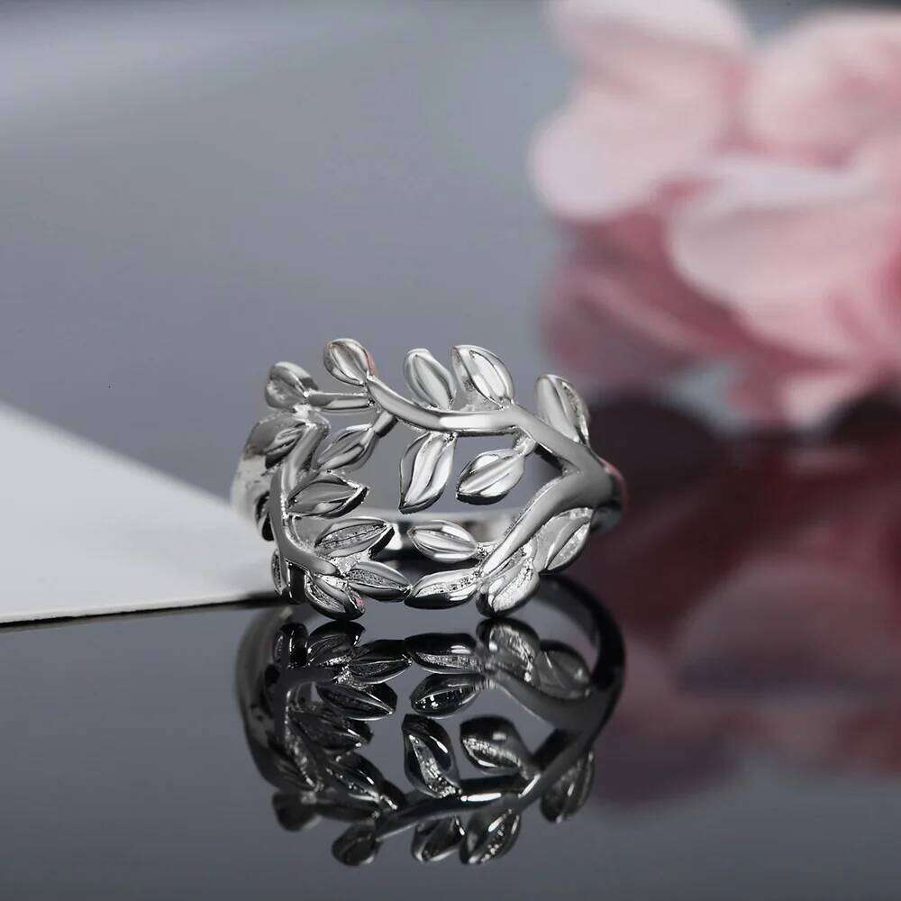 Trend Pretty woman luxury Jewelry 925 Sterling Silver fine Retro leaf Rings fashion trend party gifts charms wedding 50519