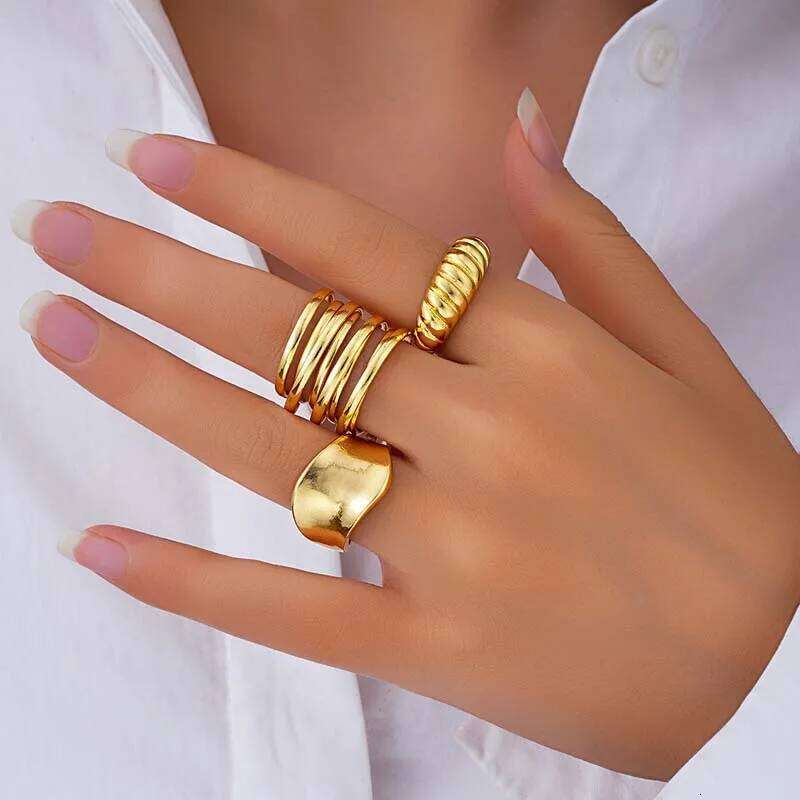 Vintage Metal Geometric Line Set for Women Men New Trendy Gold Color Irregular Smooth Finger Rings Jewelry Party Gifts 30212