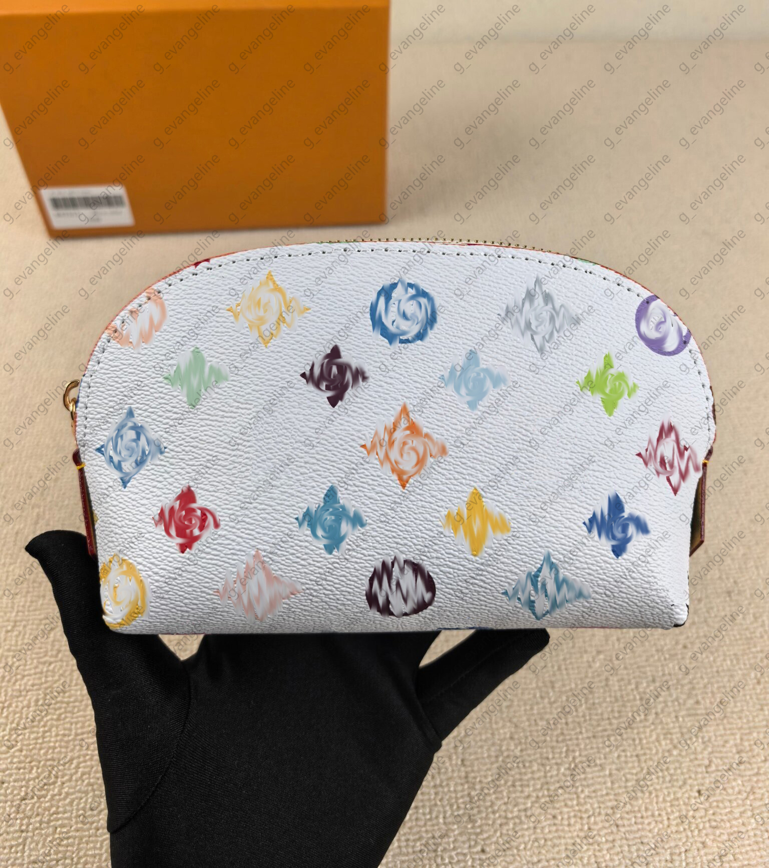 Designer Cosmetic Bags Makeup bag Women Lipstick And Cosmetics Beauty Case Toiletries Storage Bag Shell-Shaped Wallet Small Purses