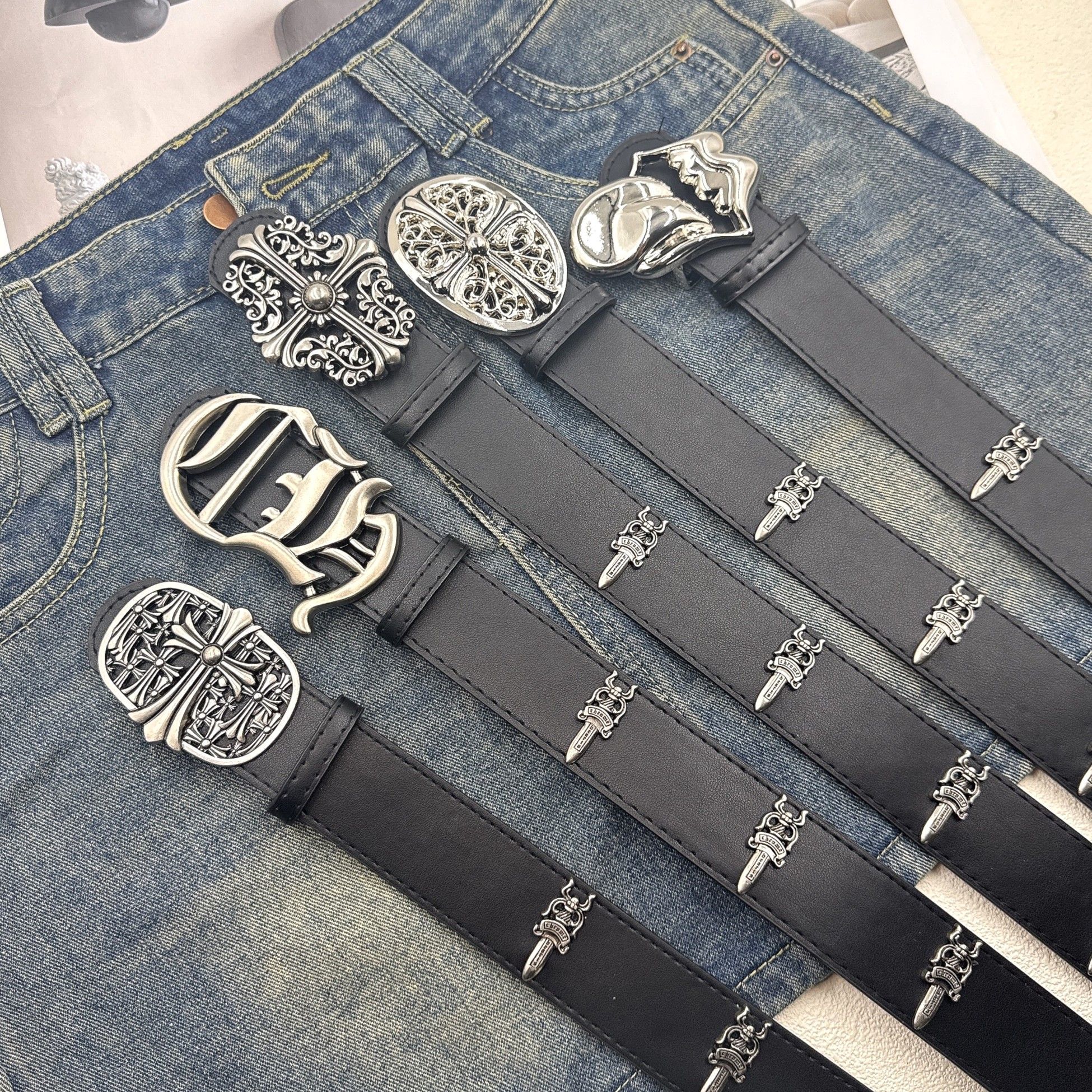 chrome belt Luxury Designer Belt Collection for Men & Women - Premium Ceinture Homme, Cintura Donna & Ceinture Luxe - High-End Belts, Riem & Designe