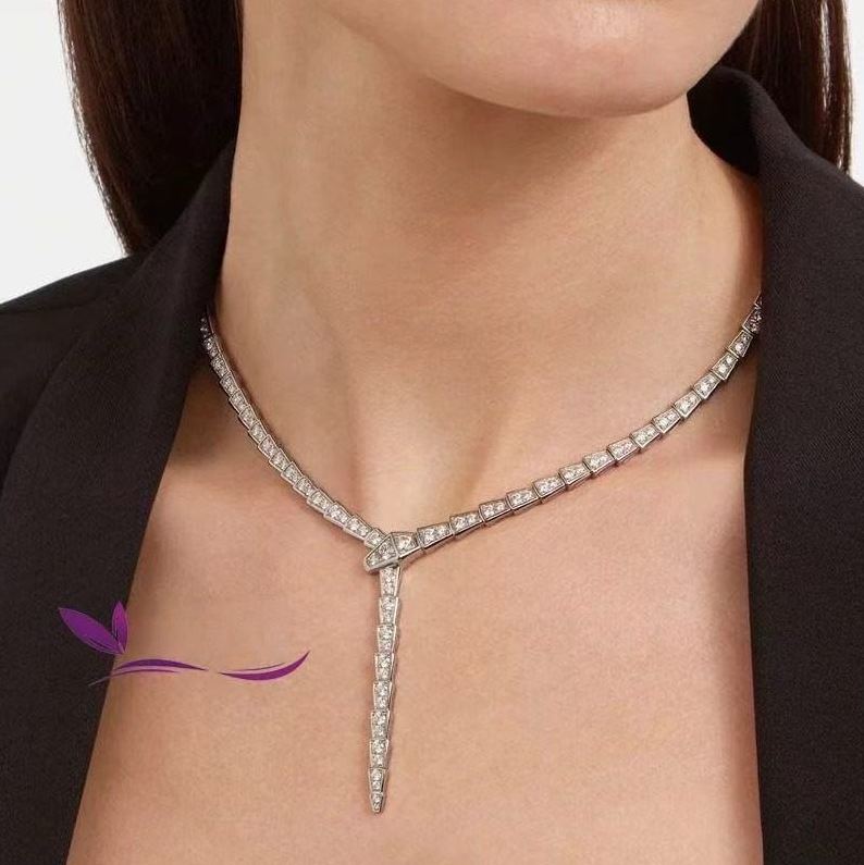 Top Designer Collier Femme Forme Serpent Plein Diamant Chaîne 40 CM Bijoux de Luxe Deux couleurs Collier et boucles d’oreilles Soirée Danse Acces