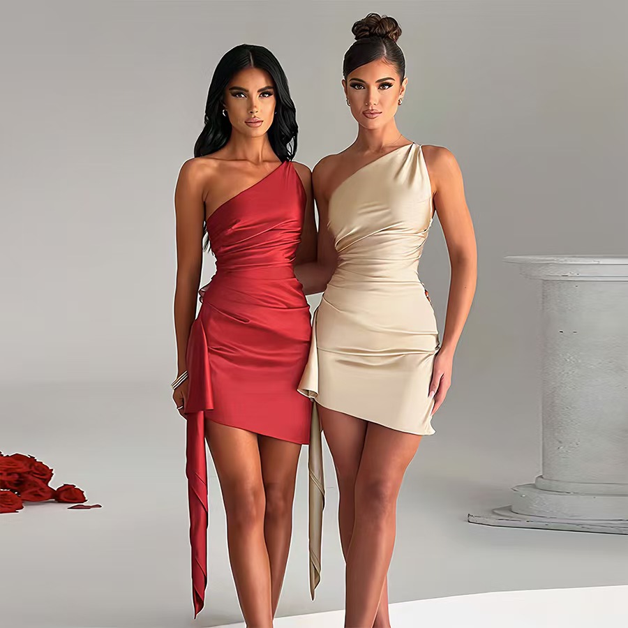 E112 European and American women's clothing new summer sexy slanted shoulder slim waist sleeveless dress women's summer high sense