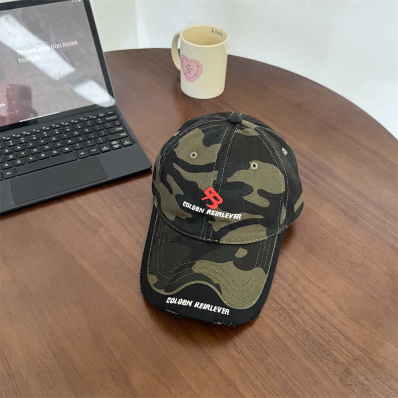 American-style retro distressed letter baseball cap - men's and women's trendy street hip-hop small beanie sun hat J260112