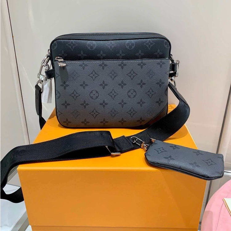 Designer briefcase Evening DISTRICT PM High-end quality arrival Classic Bags fashion Men messenger handbags cross body bookbag shoulder bag