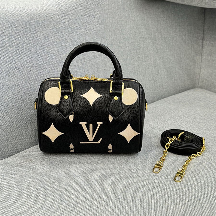 Sacs fourre-tout de créateurs Sacs d'oreiller pour femmes Sacs à main de luxe Sac à bandoulière à motif floral Sacs sous les aisselles pour homme