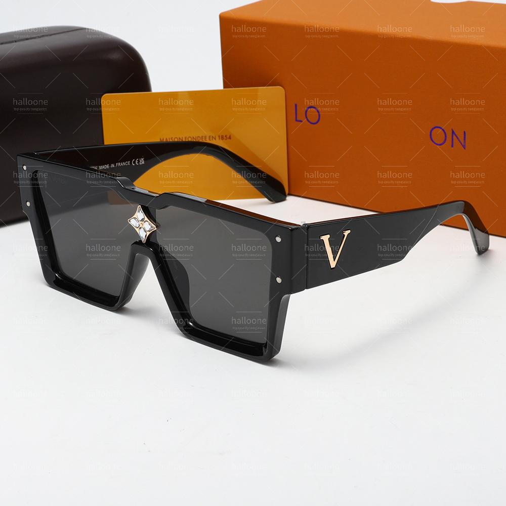 Designer Sunglasses For Women Protective Glasses Classic Oversize Eyeglasses Square Frame exquisite Y2K Vintage Full Frame Outdoor Beach Sun Glasses