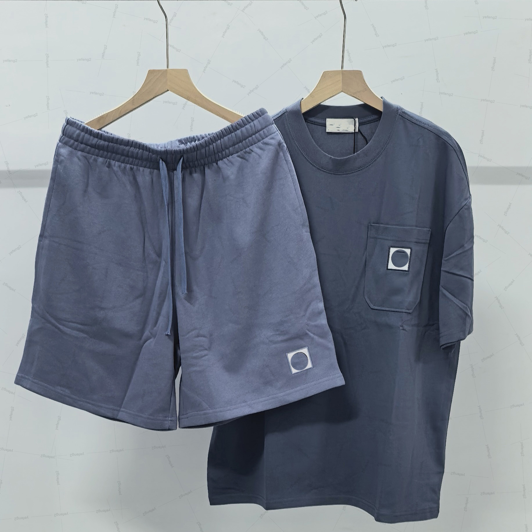 Survêtements pour hommes Islanda ensemble à manches courtes survêtements de créateur été épissé badge évacuant l'ensemble athleisure