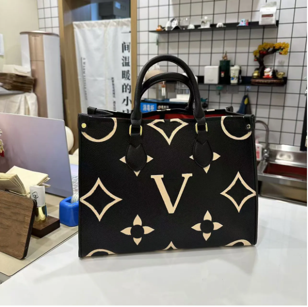 NEW Designer On The Go Embossed Black Flower Large Capacity GM MM Leather Tote Bag Fashion Women Shoulder Bags Luxury Handbag Lady Crossbody Woman P