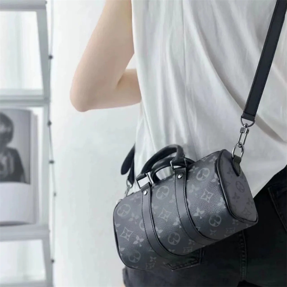 NEW CITY KEEPALL Men's Shoulder Bag Designer Brand Fashion Canvas Leather Crossbody Bag Design Keep Man tote bag Men Boston Bag Pillow Bag A88