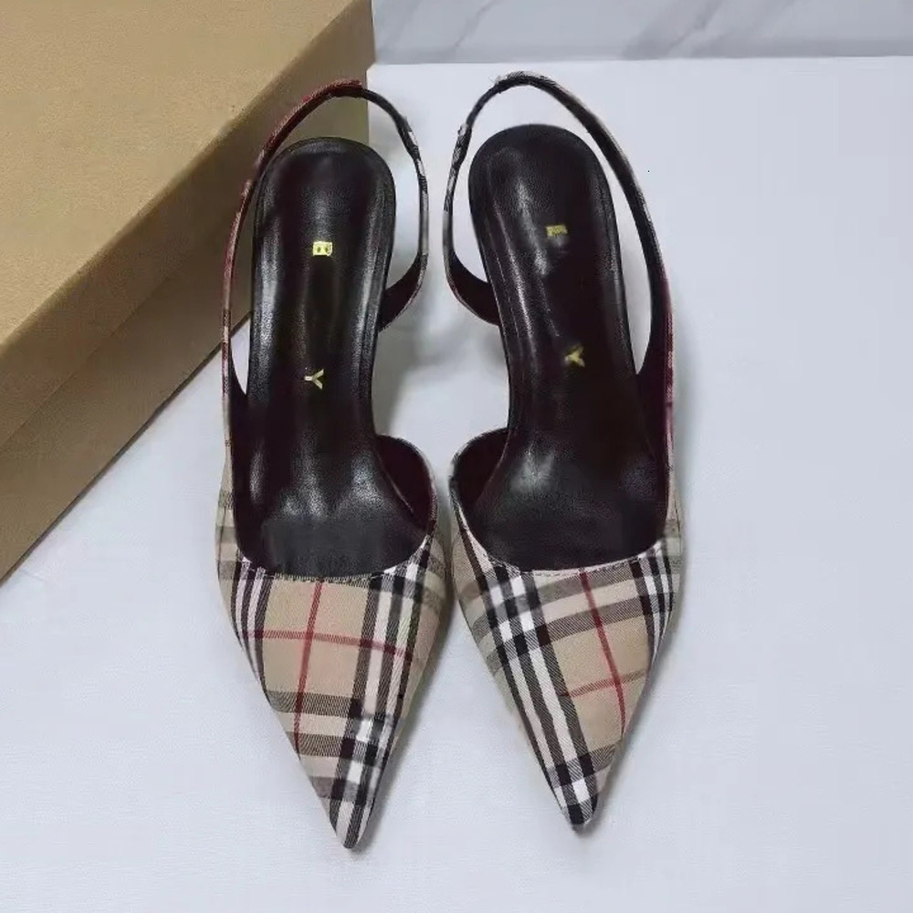 2026 Paris designer shoes Ladies luxury Sandals high quality new 8CM metal diamond buckle high heels brand design glass shoes ladies wedding party p