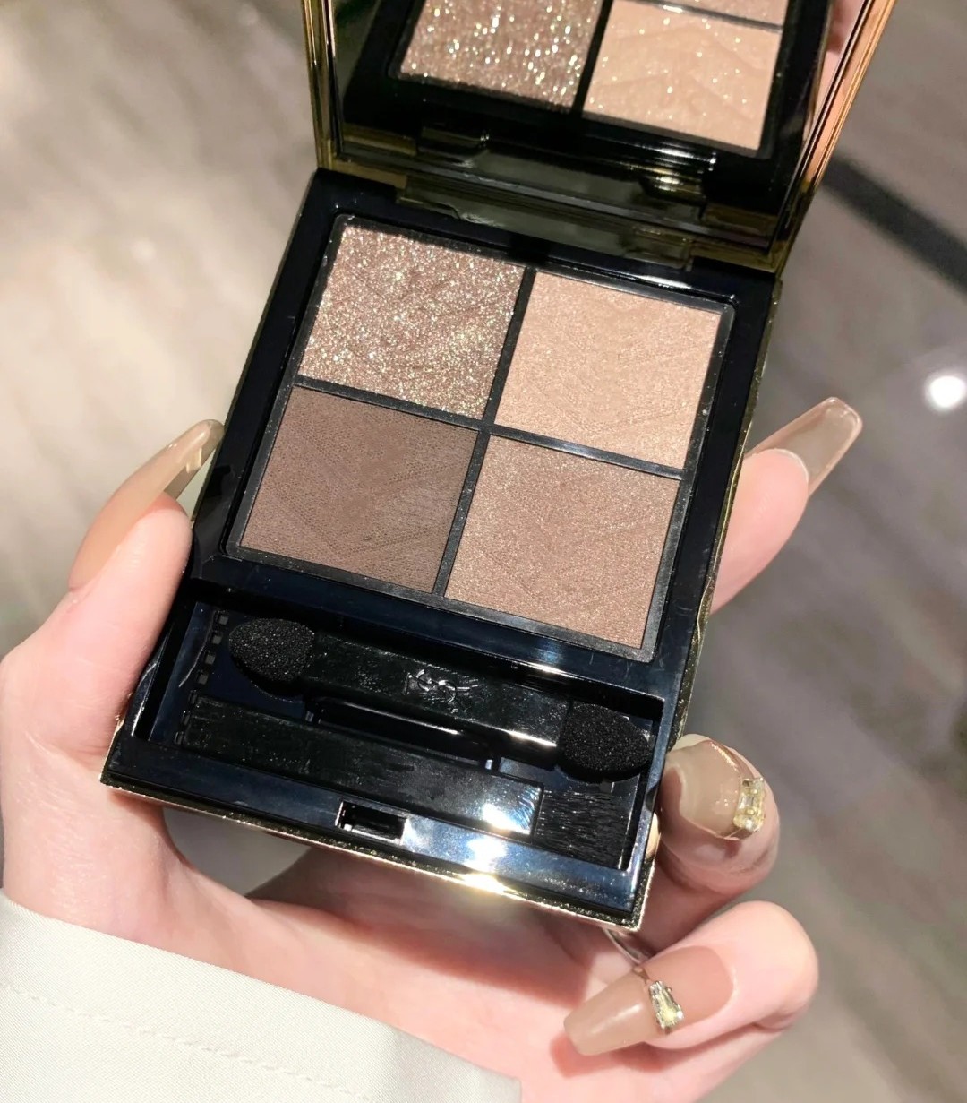 4 colors Couture mini clutch Eye Shadow Palette beautuy cosmesticsz Makeup Eyeshadow long-lasting waterproof 100 200 300 400 500 600-image-1092047184