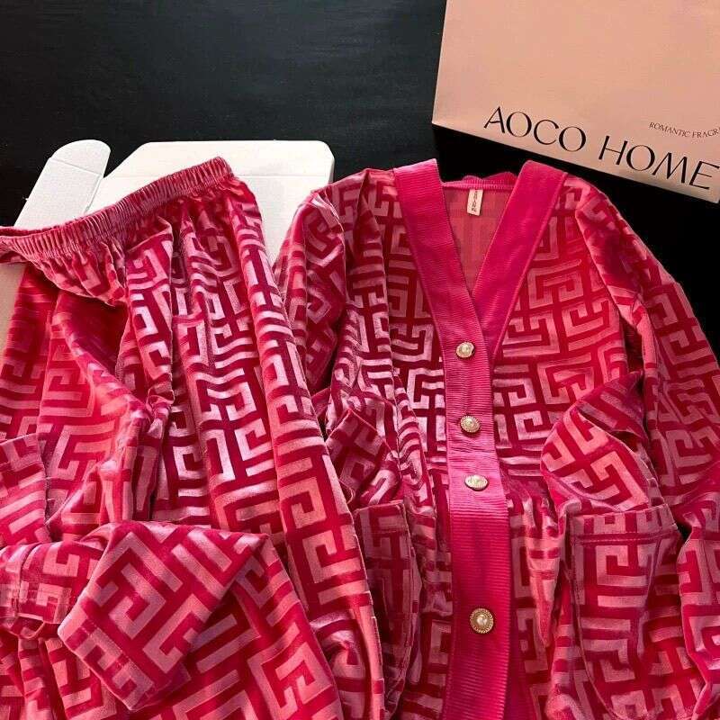 2025 Pyjama Femme Velours Manches Longues Style Coréen Printemps Automne Cardigan Ensemble Carreaux Rose Rouge Loungewear Haut de Gamme