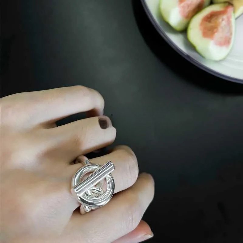 Band Rings Croisette European and American S925 Sterling Silver Chain Cold Style Ins Light Luxury High Sense Ring Female Trend x0920