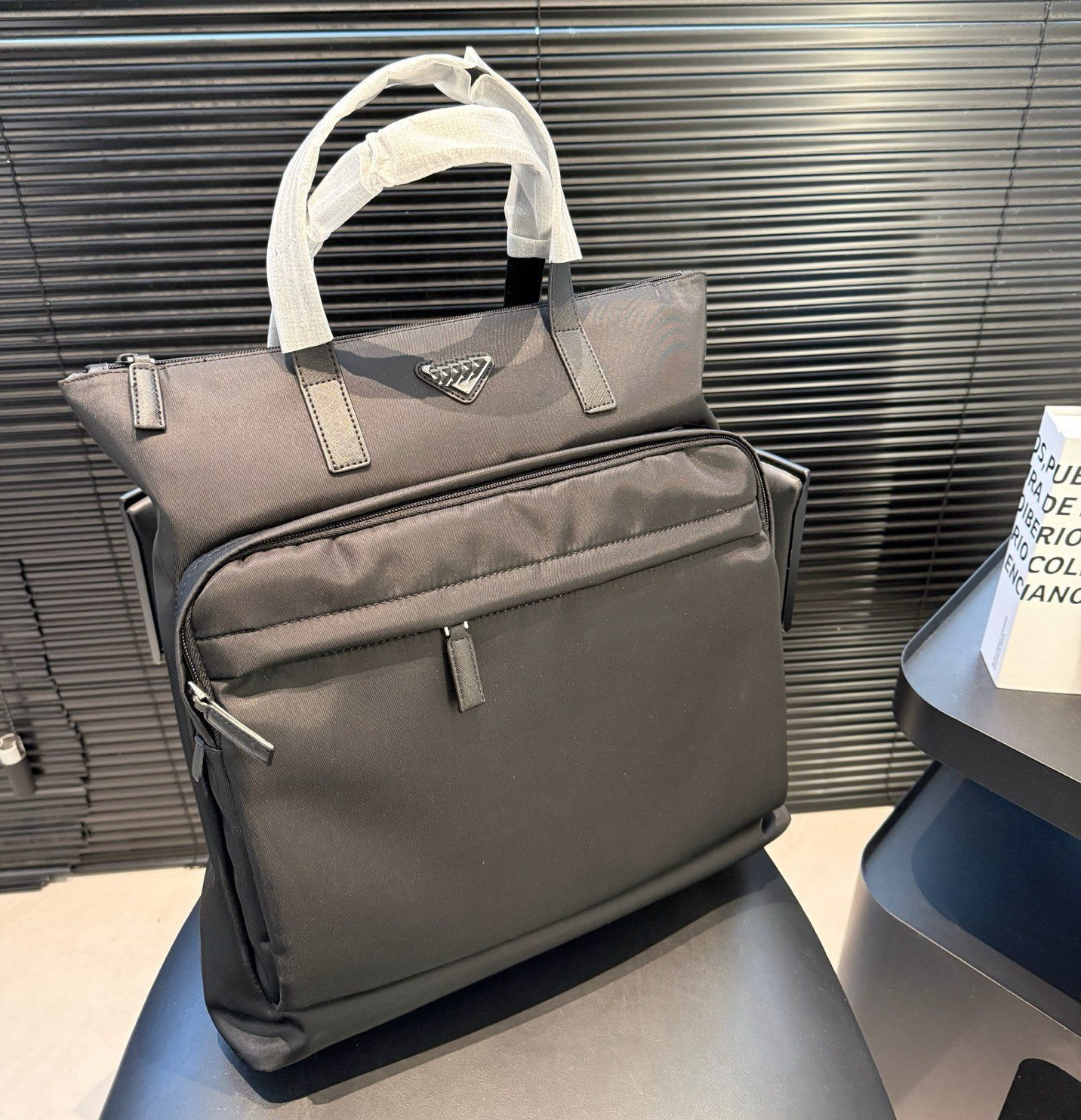 Designer Luxury Bag Premium Nylon Briefcase - Minimalist Business Bag with Convertible Handheld & Shoulder Strap Basket Design High-End Feeling Hand