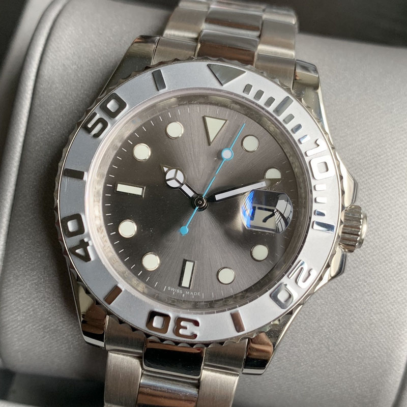 Wholesale high-quality men's automatic mechanical watches in 40mm size, made of stainless steel, with sapphire glass.