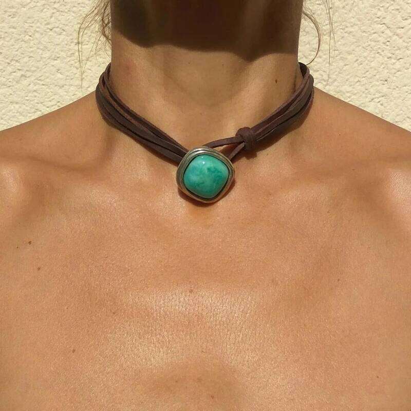 Bohemian Style Vintage Creative Leather Choker imitation turquoise Pendant Necklace for Women Girls Simple Jewelry Gifts c2577