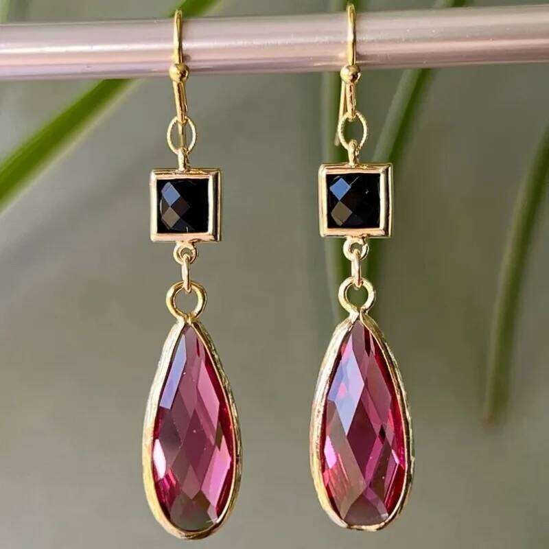 Pendientes colgantes de circonita de estilo retro de lujo para mujer, banquetes diarios usados y un regalo imprescindible para amigos 25a44