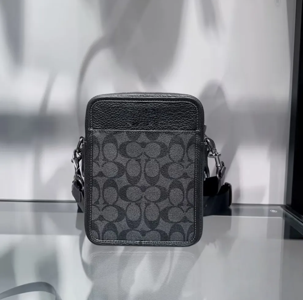 Nouveau Haute qualité C bandoulière sacs de luxe hommes en cuir sac à provisions sacs de créateurs fleurs noires sac à main messager