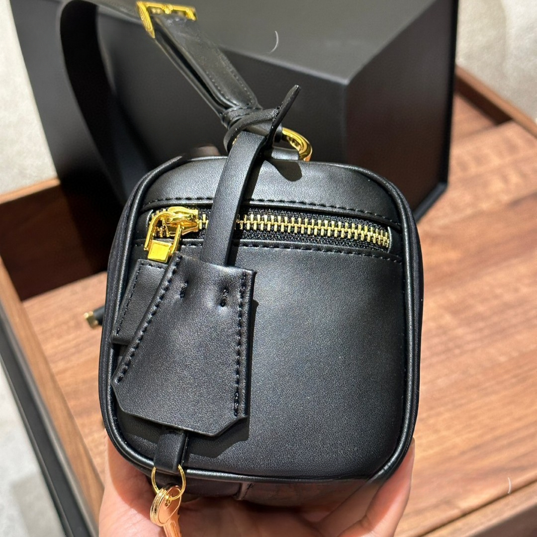 2026 Trend new design fashion fashionable leather handbag designer women trend s casual shoulder bag