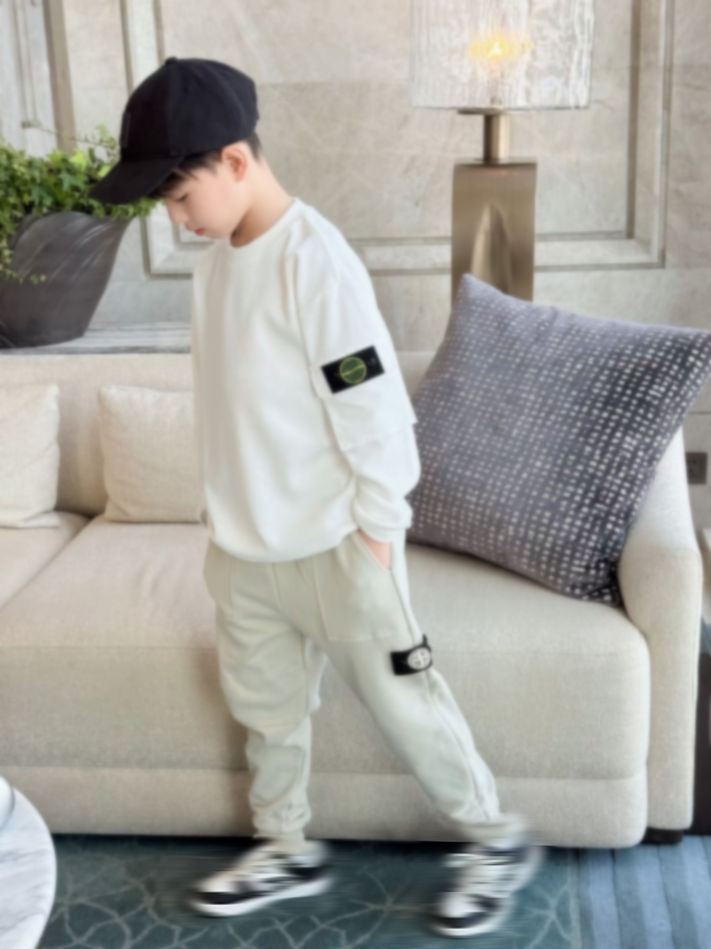 kids sweaters sets top kid tracksuit sweater baby two piece sets girl boy tracksuit clothes sportswear child clothe fashion Christmas birthdays scho