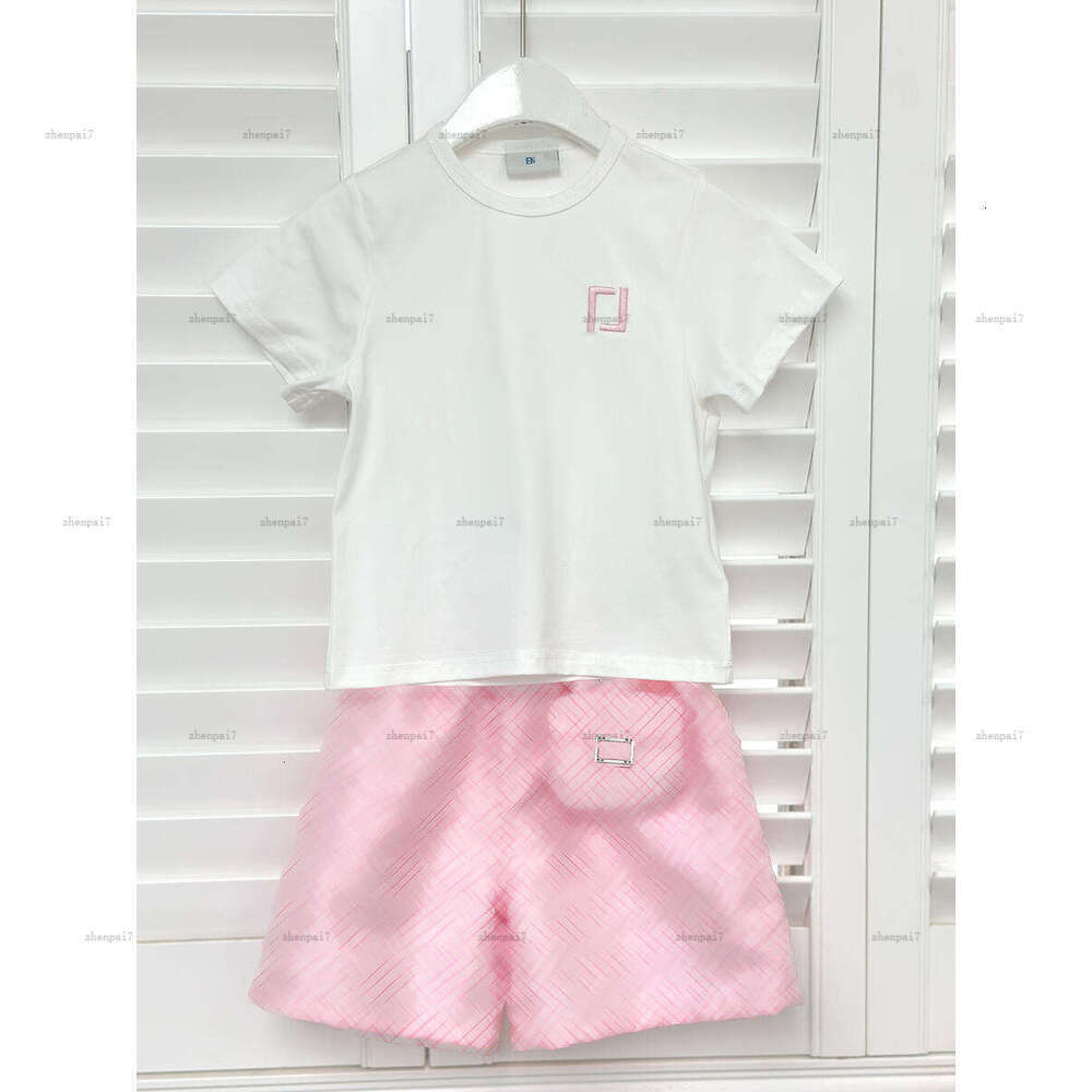 Top girls T-shirt set flower design two-piece baby tracksuits kids designer clothes T-shirt and Padded decorative pink shorts A161X05N150-image-1092480963