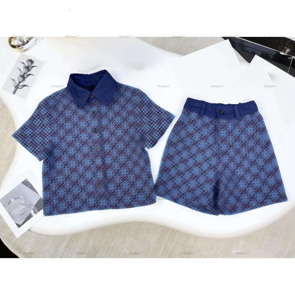 Top baby T-shirt set Single-breasted boys girls tracksuits kids designer clothes Grid-like printing Summer shirt and shorts A162X05N036-image-1092481030