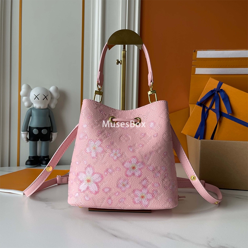 Cherry Blossom Luxury Handbag Designer Bag Bucket Style Pink Drawstring Crossbody Bag Compact Small Purse Casual Tote Ladies Handheld Shoulder Clutc