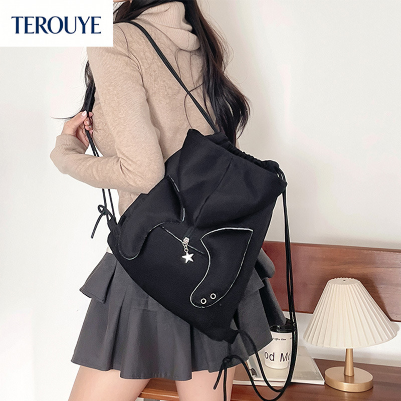TEROUYE autumn new Korean casual simple hat drawstring backpack cute Top fashion simple and atmosphere lightweight cloth bag angel wing girl bag bac