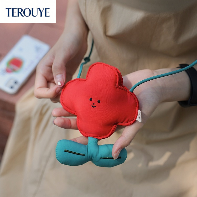 TEROUYE autumn new Korean atmosphere style niche design compact and lightweight coin wallet mini mouth red envelope cute flower small bag headphone
