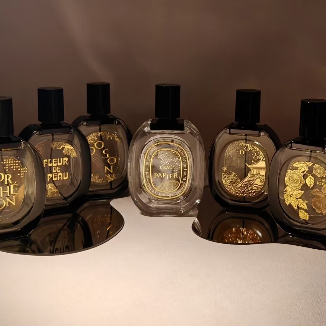 Bois 1 Newest 1 Corse Rose Roche Women and men Perfume EDP Luxuries Designer cologne 100ml Long Lasting time good quality spray Eau De Parfum 3.4