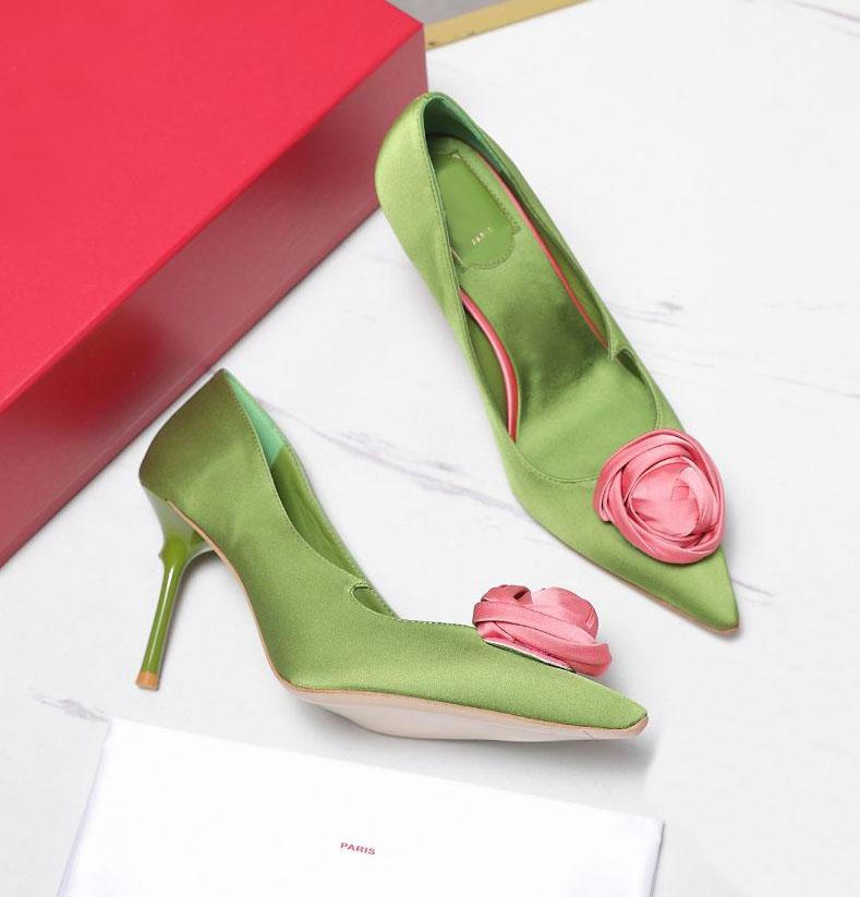 Chaussures formelles en soie pointues pour femmes à la mode tissé fleur en cuir bas talons hauts défilés de mode fêtes mariages chaussures plates