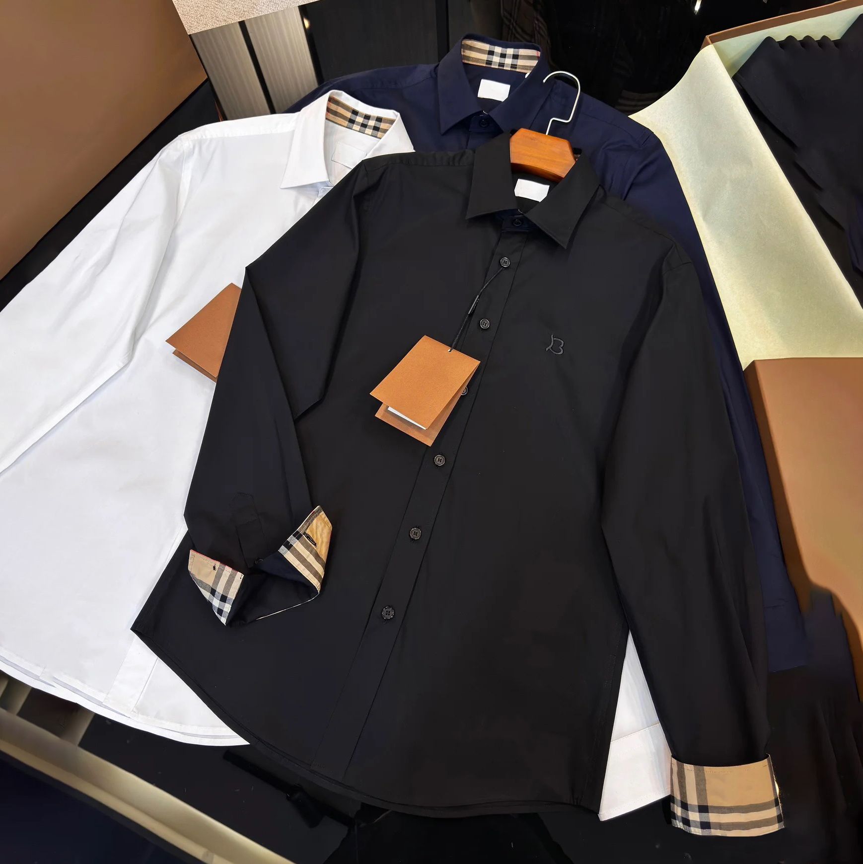 High quality designer men's shirts, fashionable checkered embroidered shirts, men's casual shirts, summer business formal long sleeved shi