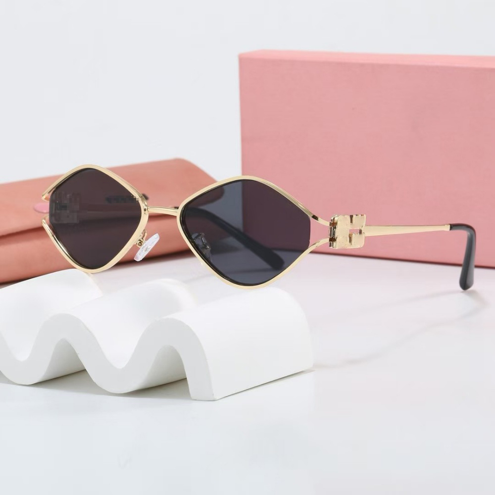 Fashion Retro Polygons Sunglasses for Women Luxury Tortoiseshell Acetate Frames Brand Designer UV400 Shades Perfect for Daily Office Wear